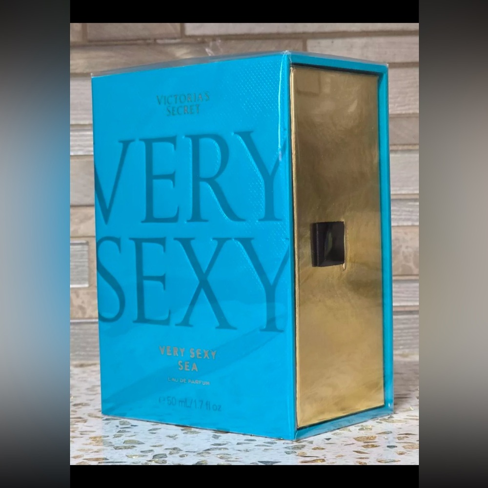 VICTORIA'S SECRET VERY SEXY SEA